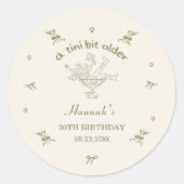 Sticker Rond A Tini Bit Older Espresso Martini Bow Birthday (Devant)