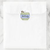 Sticker Rond Abeille volant dans un pot de miel (Sac)