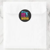 Sticker Rond Adolescent en skateboard skateuse longboard skate (Sac)