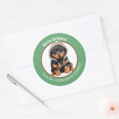 Sticker Rond Adorable Rottweiler Chiot en hiver Casquette Noël (Enveloppe)