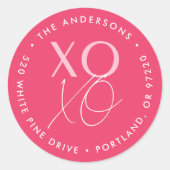 Sticker Rond Adresse de retour moderne XOXO Hot Pink (Devant)