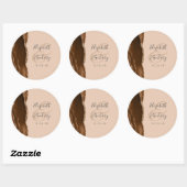 Sticker Rond Agate Géode Script Mocha Brown Gold Tan Mariage (Feuille)