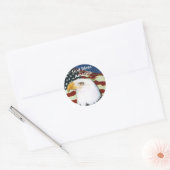 Sticker Rond Aigle avec drapeau, Dieu bénisse l'Amérique (Enveloppe)