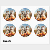 Sticker Rond Alaskan Malamute Chiot Automne Citrouille délice (Feuille)