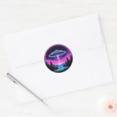 Sticker Rond Alien vaisseau spatial rétro futuriste (Enveloppe)