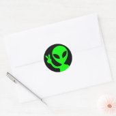 Sticker Rond Alien vert clair et pacifique noir (Enveloppe)