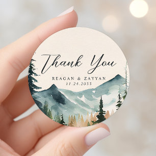 Sticker Rond Aquarelle Montagnes et Pins Mariage Remerciements