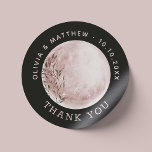 Sticker Rond Aquarelle | Noir Merci Faveur de mariage<br><div class="desc">Apportez un élément audacieux et enchanteur à vos faveurs de mariage avec cette lune noire mystique merci autocollant. Doté d'un design de lune d'aquarelle douce et d'un script élégant, cet autocollant mêle romantisme et mystère. Parfait pour les couples qui veulent quelque chose de non traditionnel mais raffiné. Conçu pour compléter...</div>