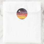 Sticker Rond Attendez-vous à Miracles Sparkle Sunset Inspiratio (Sac)