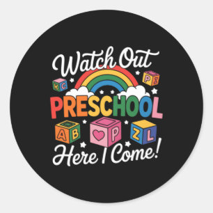Sticker Rond Attention préscolaire j'arrive design