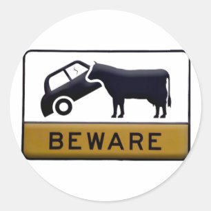 Sticker Rond Attention - Voiture de vache