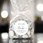 Sticker Rond Avec l'amour Mariage Merci<br><div class="desc">Élégant autocollant de remerciement pour vos faveurs de réception de mariage et cartes de remerciement avec "With Love   Thanks" en typographie moderne simple et un élégant script avec des swashes,  vos prénoms unis par un coeur et votre date mariage.</div>