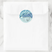 Sticker Rond Avion papier | L'aventure commence (Sac)