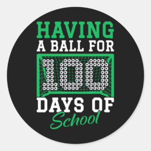 Sticker Rond Avoir Une Boule Pour 100 Jours De Football Scolair