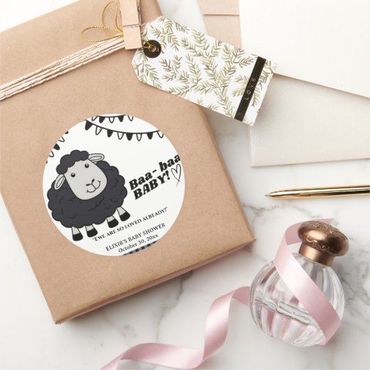 Sticker Rond Baby shower d'agneau noir Kawaii (Cadeaux)