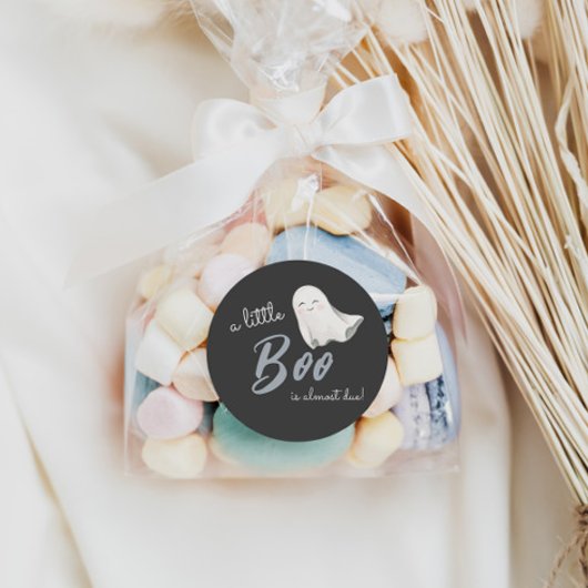 Sticker Rond Baby shower d'Halloween de Little Boo |