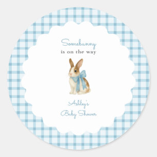 Sticker Rond Baby Shower Garçon Lapin Gingham Bleu Vintage