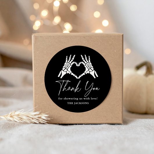 Sticker Rond Baby shower Halloween Skeleton Hands