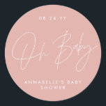 Sticker Rond Baby shower script moderne girly rose rose élégant<br><div class="desc">Baby shower script moderne audacieux contemporain bébé rose rose rose élégant design de fête.</div>