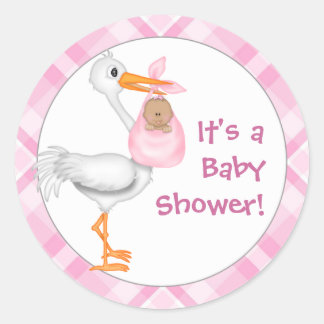 Sticker Rond Baby shower Stork & Baby Girl (peau foncée)