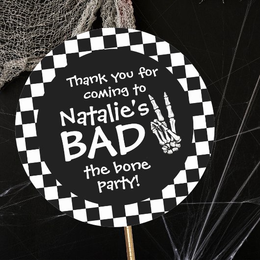 Sticker Rond Bad Two The Bone Personnalisé 2e fête d'anniversai