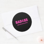 Sticker Rond BADASS Guerrier Cancer du sein rose (Enveloppe)