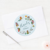 Sticker Rond Bain de bébé marin Garçon Village côtier (Enveloppe)