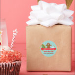 Sticker Rond Baked with Love Christmas Cookies<br><div class="desc">© 2015 Socialite Designs. Cachez vos produits de pâtisserie de vacances avec ce texte joli et personnalisable Joyeux Noël et le design de biscuits de Noël. Les biscuits comprennent un homme en pain d'épice, un sapin de Noël et un flocon de neige sur un arrière - plan aux allures de...</div>