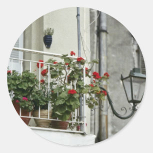 Sticker Rond Balcon Désuet Dans La Vieille Ville Fleurs De Corf