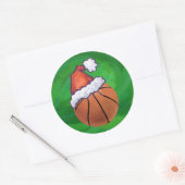 Sticker Rond Basket-ball de Santa Hat sur Green (Enveloppe)