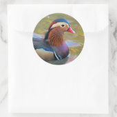 Sticker Rond Beau canard Mandarin dans l'étang (Sac)