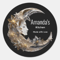 Beau visage dans la cuisine lune