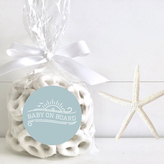 Sticker Rond Bébé à bord surf Baby shower bleu
