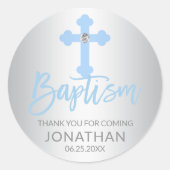 Sticker Rond Bébé moderne Croix Bleue Baptême Garçon Merci (Devant)