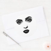 Sticker Rond Belle femme Yeux lèvres Maquillage visage Art orig (Enveloppe)