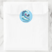 Sticker Rond Big Wave Surfer Thunder_Cove (Sac)