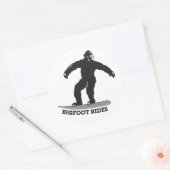 Sticker Rond Bigfoot Rides ! (Enveloppe)