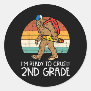 Sticker Rond Bigfoot Sasquatch Crush 2e année Deuxième première
