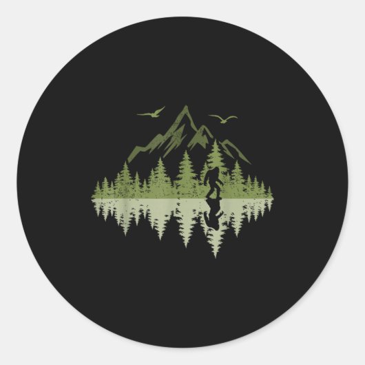 Sticker Rond Bigfoot Walking Forest Sasquatch Woods Parks Men W (Devant)