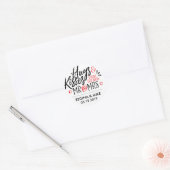 Sticker Rond Black and Red Hugs and Kisses from New Mr and Mrs. (Enveloppe)