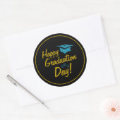 Sticker Rond Black Gold Bleu Joyeux Jour de Graduation Script (Enveloppe)