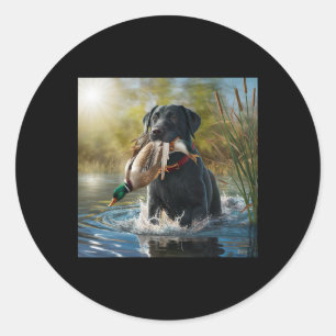 Sticker Rond Black Labrador Retriever Chien Chasse Canards Dans
