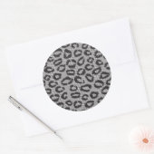 Sticker Rond Black net lace with leopard pattern on white (Enveloppe)