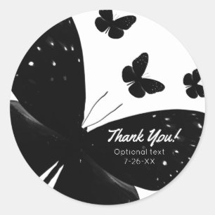Sticker Rond Blanc avec Black Butterflies Party Personnalisé Fa