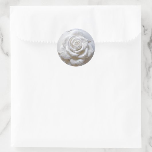 Sticker Rond Blanc sur Blanc - Rose Sculptée (Sac)