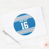 Sticker Rond Bleu personnalisé et bandes de sport argent (Enveloppe)