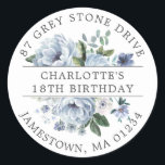 Sticker Rond Blue Floral 18th Birthday Adresse de retour<br><div class="desc">Ajoutez une touche spéciale à vos enveloppes d'invitation d'anniversaire avec ce design rond élégant. Il dispose d'un bouquet de roses bleus poussiéreux et de pivoines au centre. Les feuilles d'eucalyptus bleus lui donnent une ambiance botanique rustique. Le nom et l'anniversaire sont écrits au centre sur une bande blanche, et l'adresse...</div>