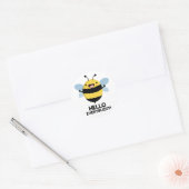 Sticker Rond Bonjour Partout Buzzy Funny Bee Pun (Enveloppe)
