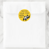 Sticker Rond Boston Terrier Regardez Votre Pas : Gardez Le Chie (Sac)