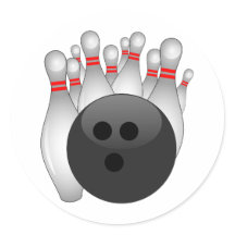 Boule De Bowling Et Dix Pins